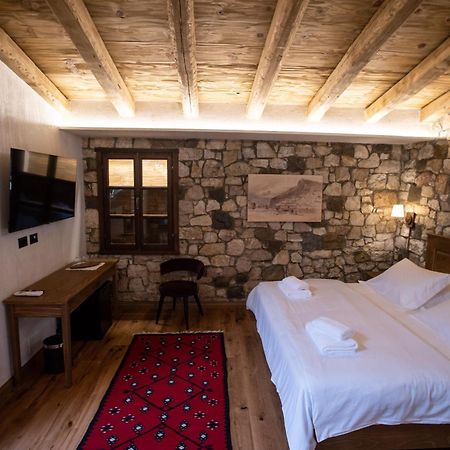 Vista Boutique Hotel 培拉特 外观 照片