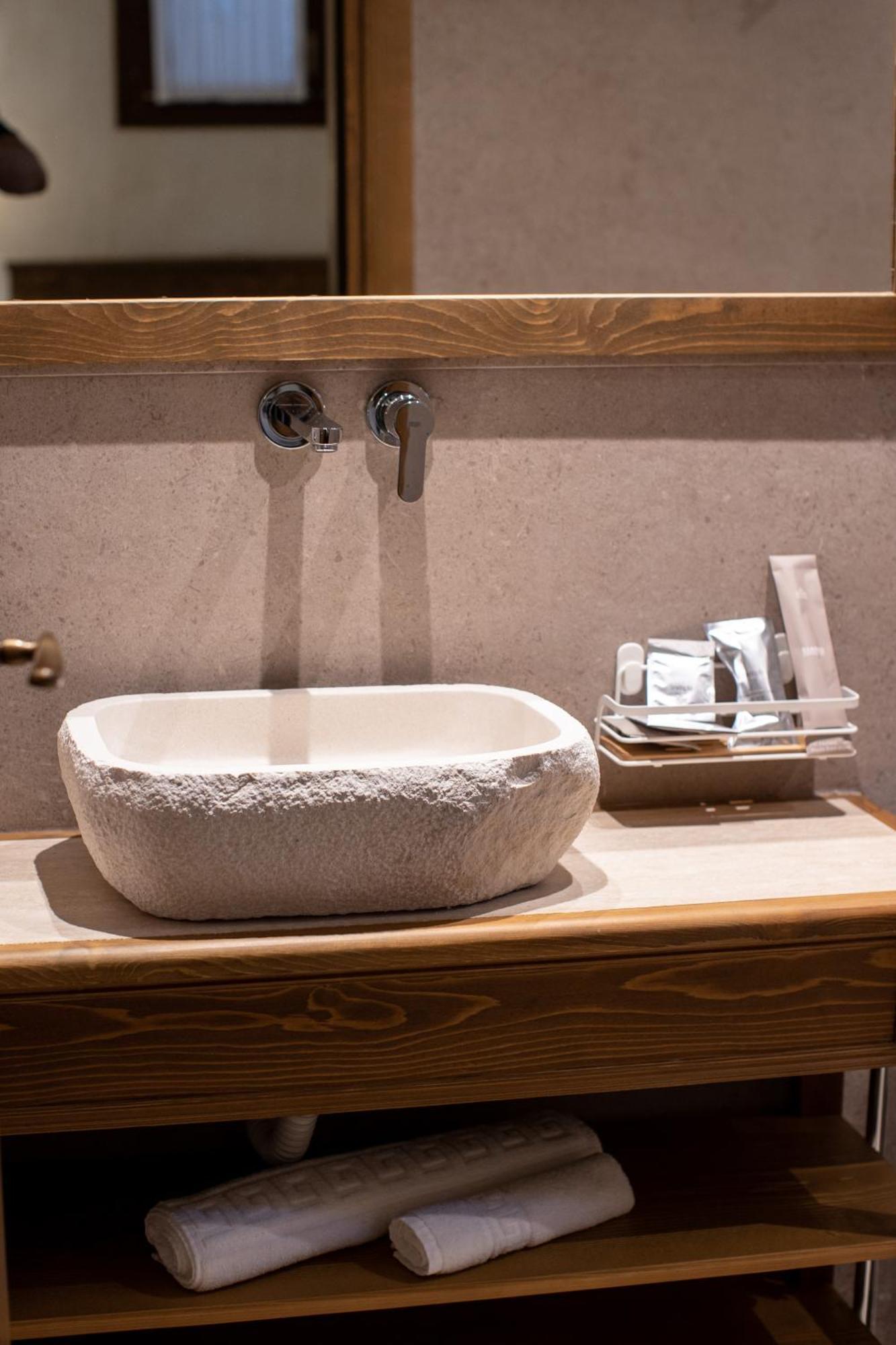 Vista Boutique Hotel 培拉特 外观 照片