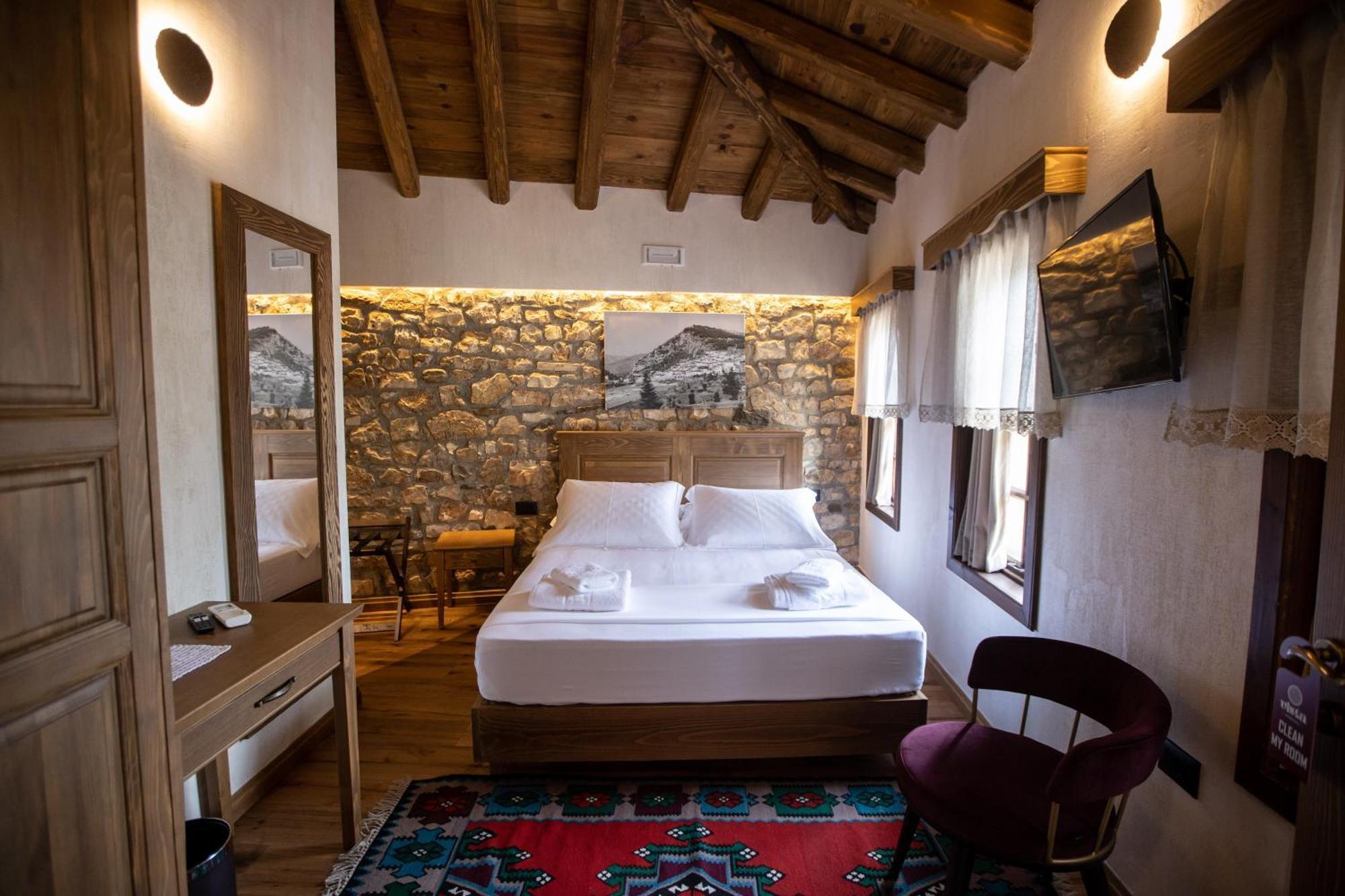 Vista Boutique Hotel 培拉特 外观 照片