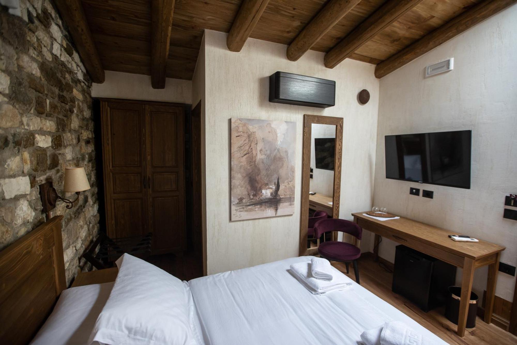 Vista Boutique Hotel 培拉特 外观 照片