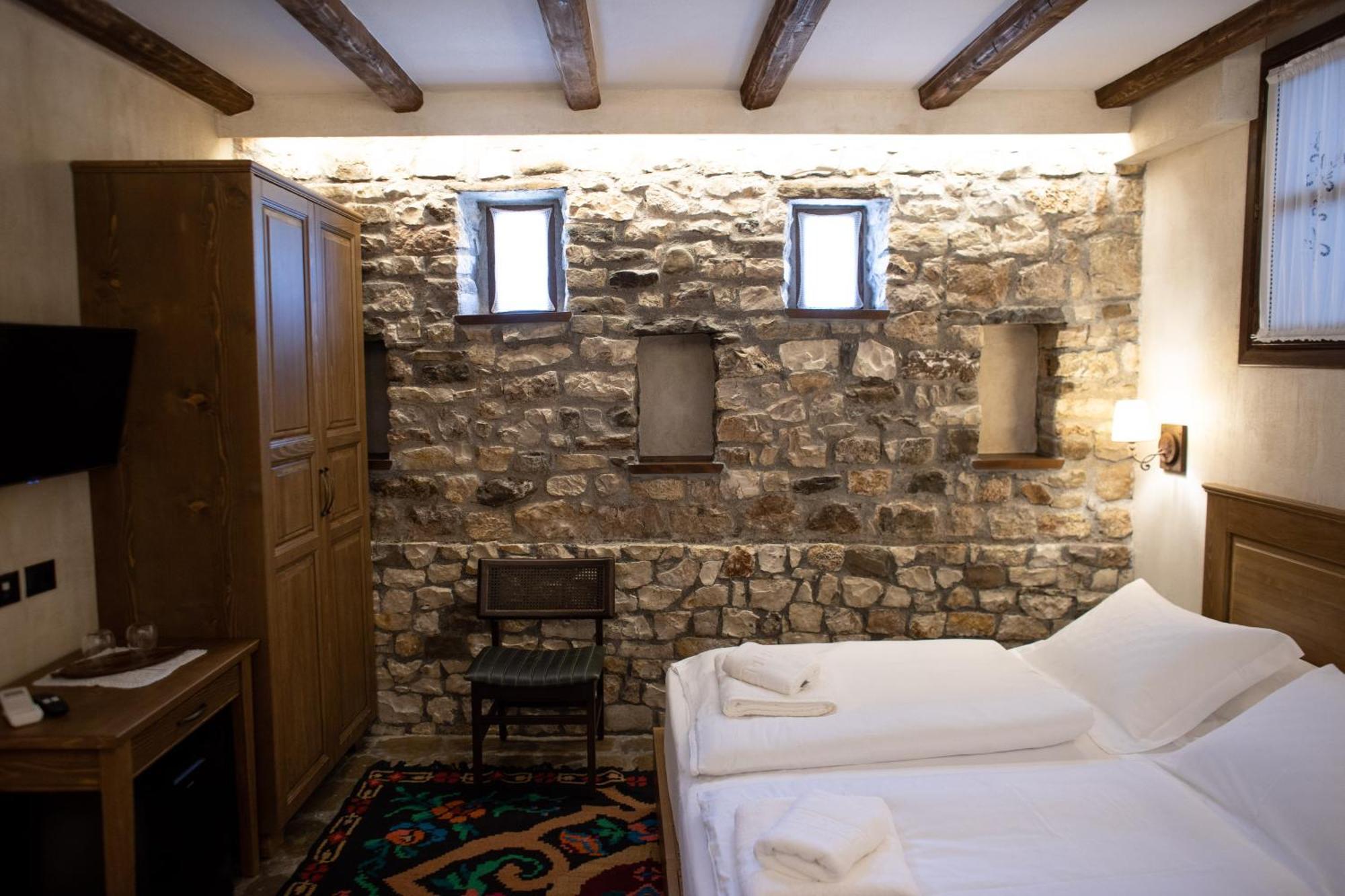 Vista Boutique Hotel 培拉特 外观 照片