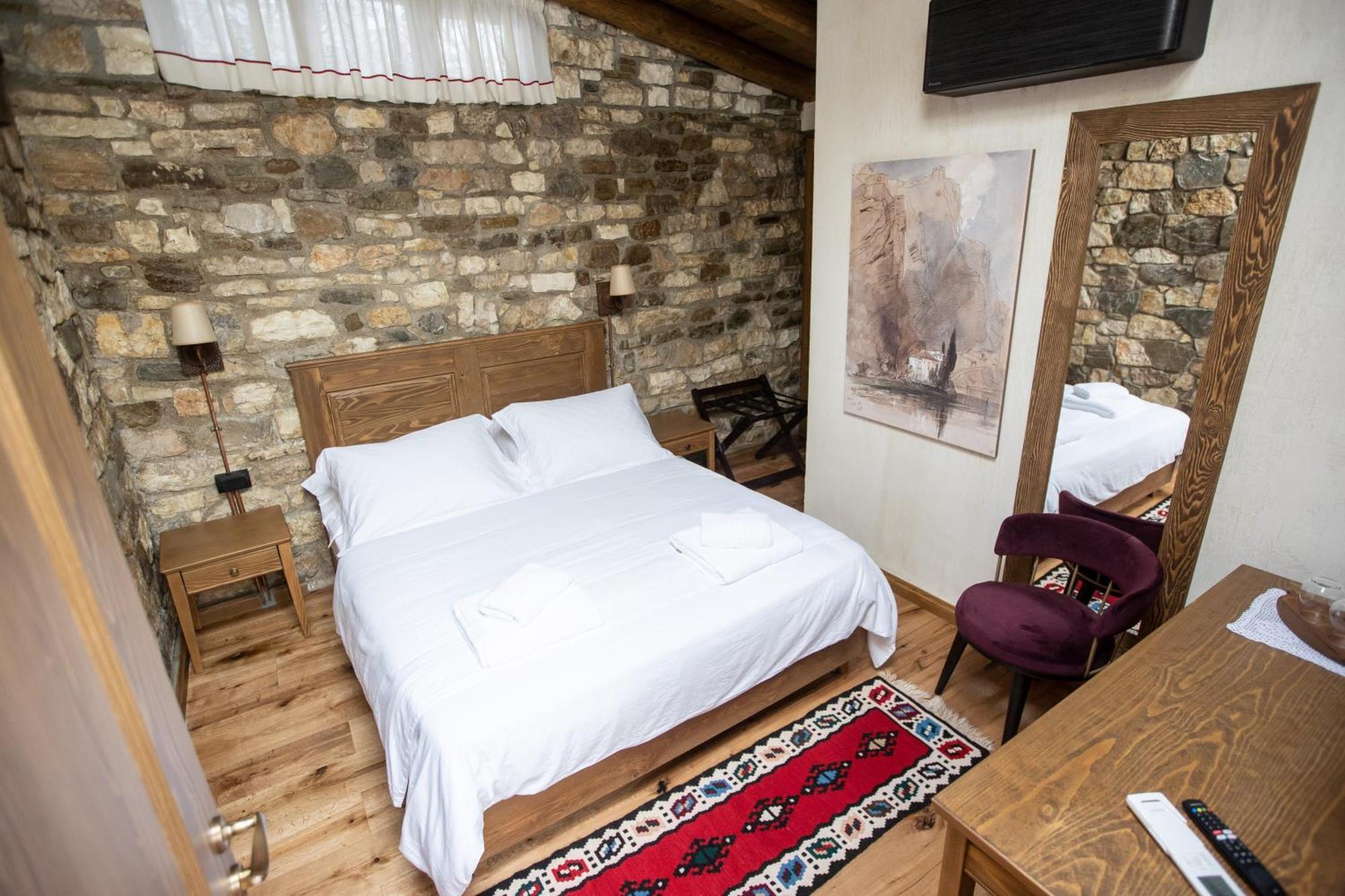 Vista Boutique Hotel 培拉特 外观 照片
