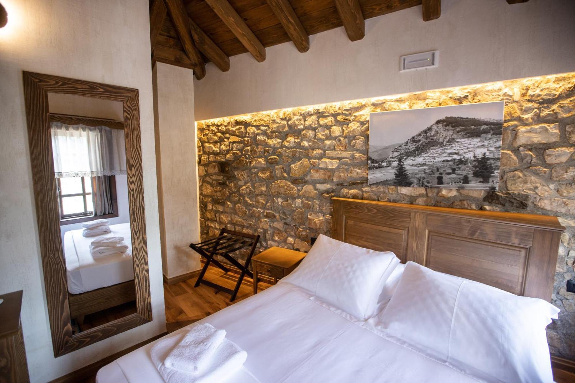Vista Boutique Hotel 培拉特 外观 照片
