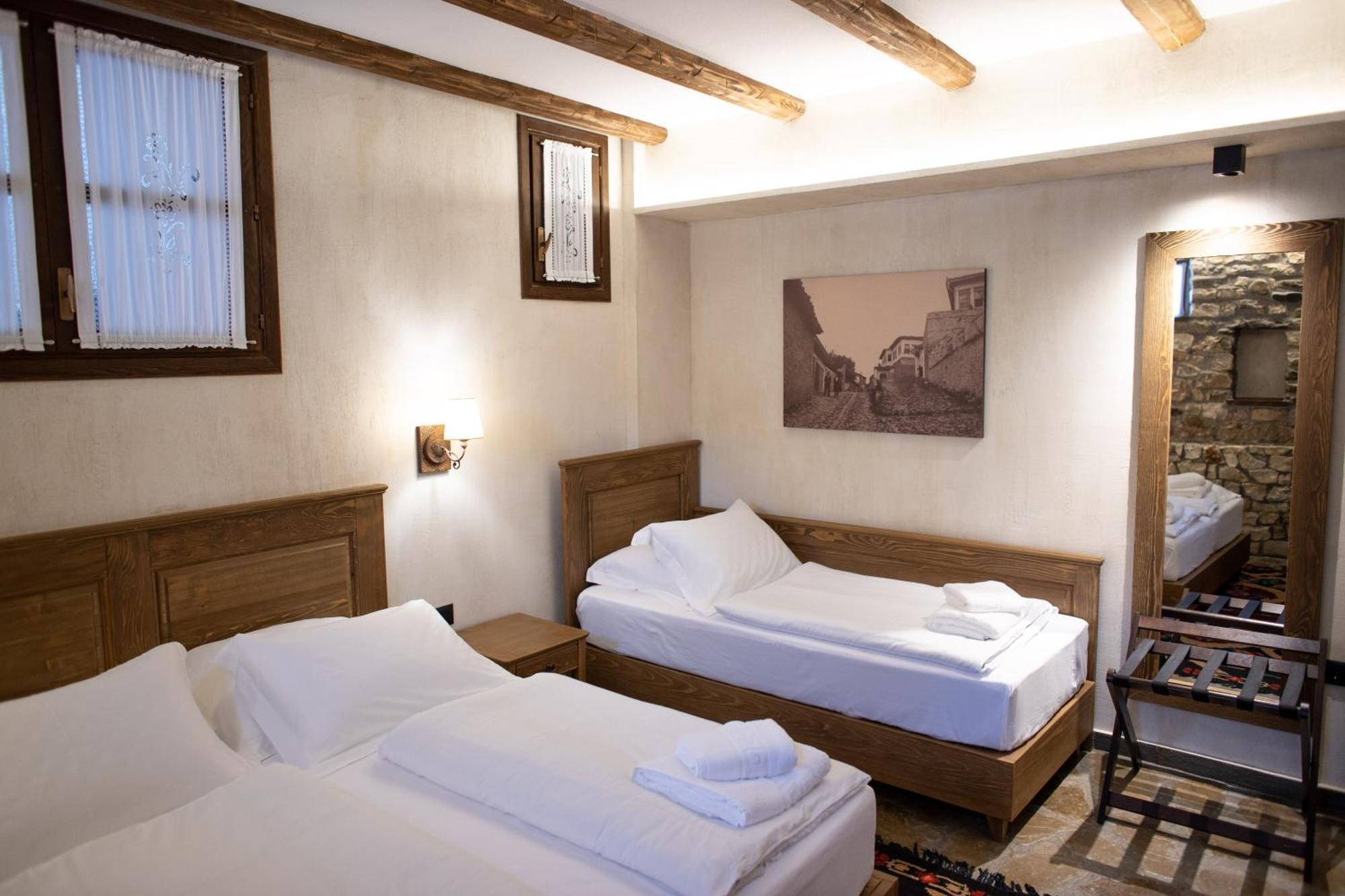 Vista Boutique Hotel 培拉特 外观 照片