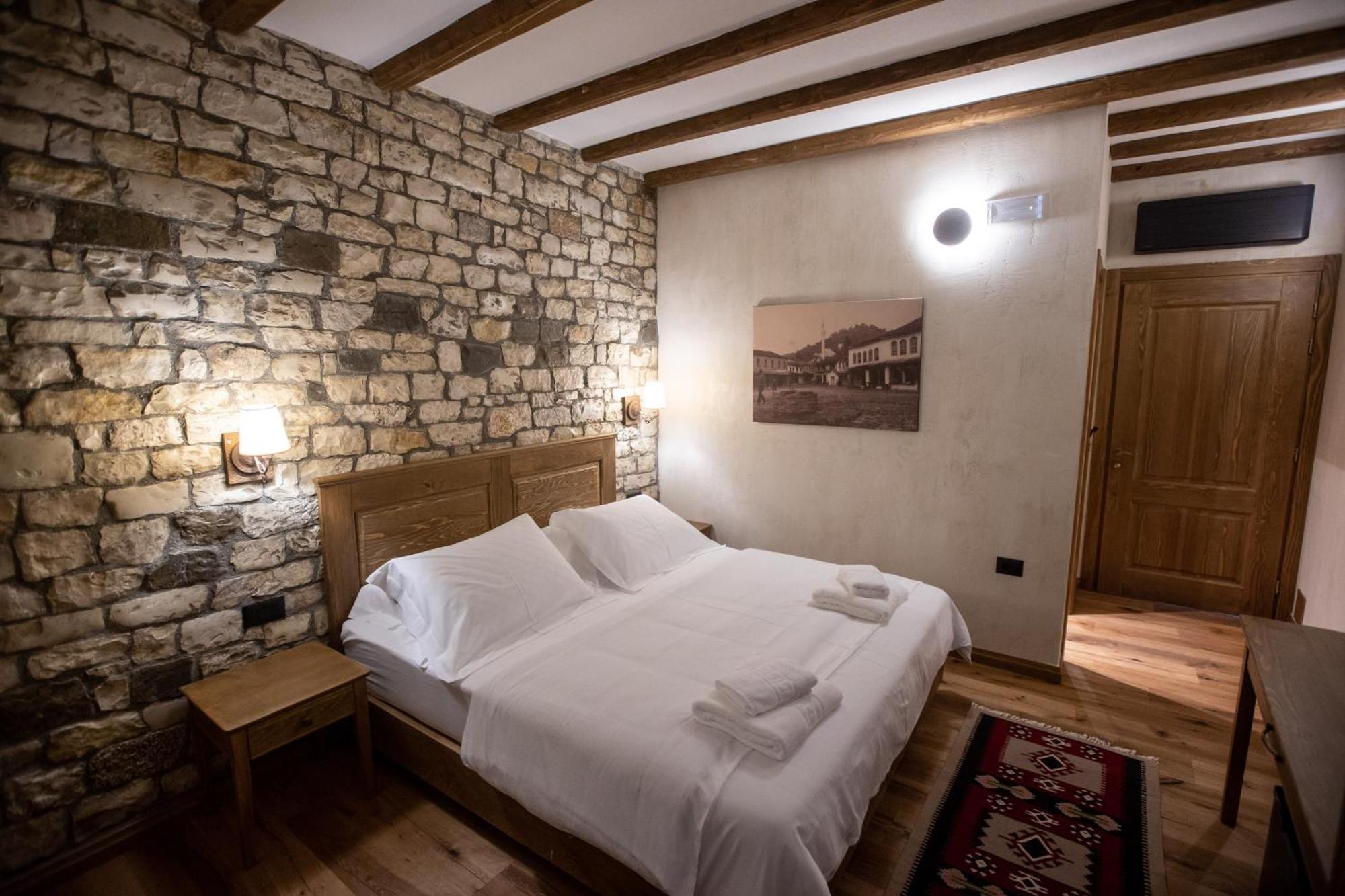 Vista Boutique Hotel 培拉特 外观 照片