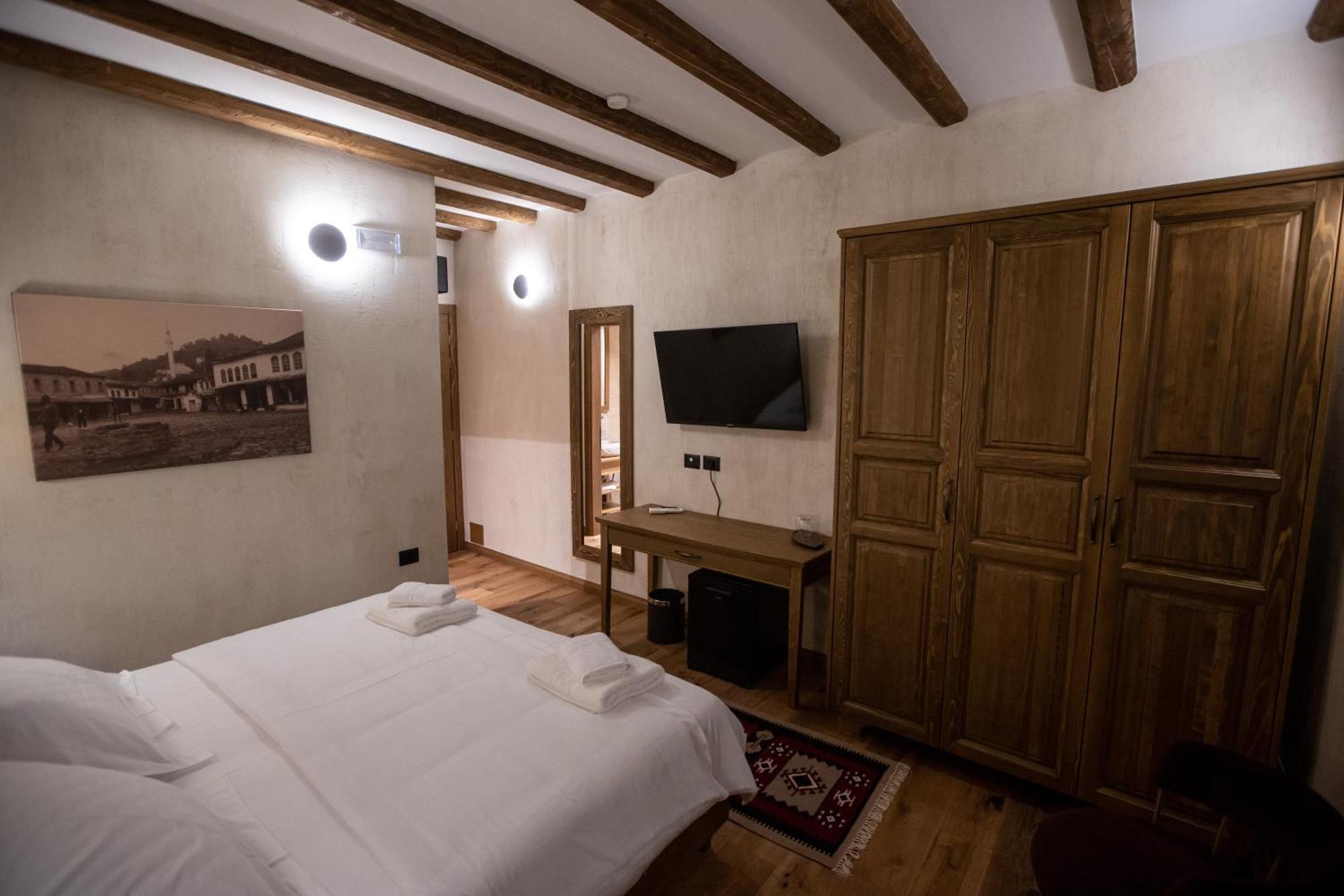 Vista Boutique Hotel 培拉特 外观 照片